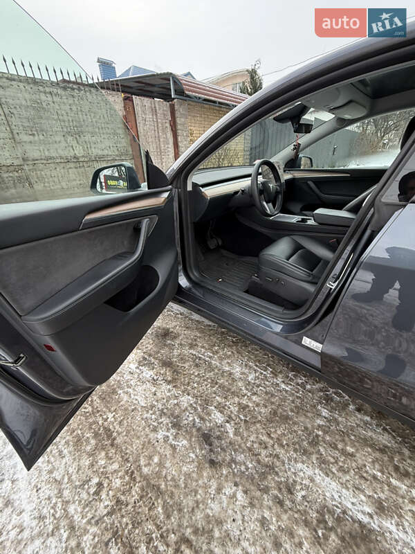 Позашляховик / Кросовер Tesla Model Y 2023 в Черкасах