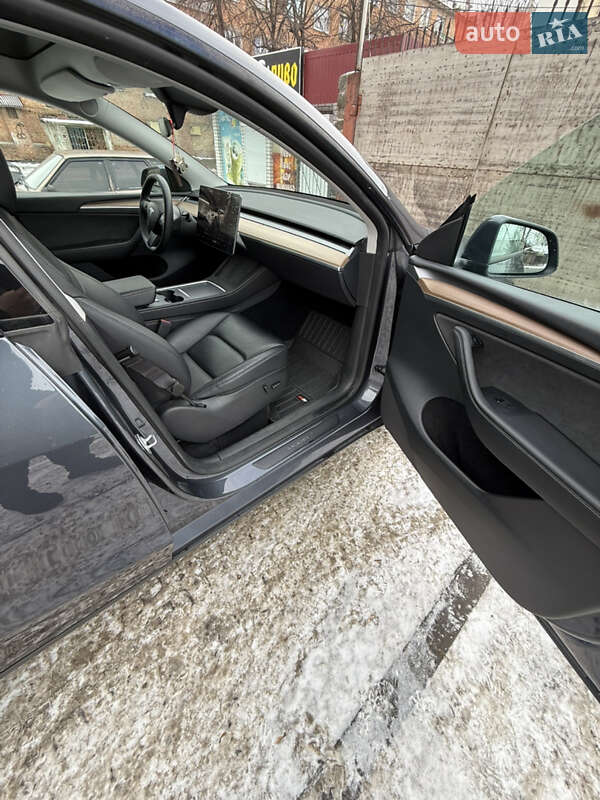 Позашляховик / Кросовер Tesla Model Y 2023 в Черкасах