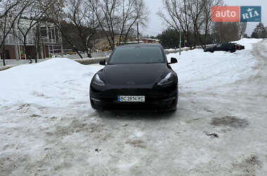 Позашляховик / Кросовер Tesla Model Y 2022 в Львові