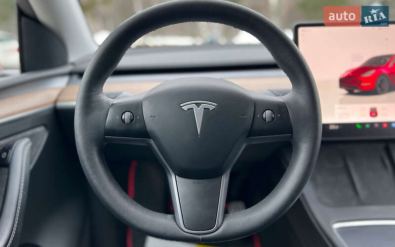 Внедорожник / Кроссовер Tesla Model Y 2023 в Львове фото 13 Внедорожник / Кроссовер Tesla Model Y 2023 в Львове