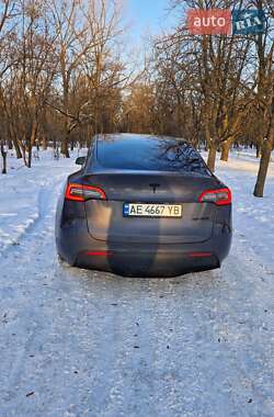 Позашляховик / Кросовер Tesla Model Y 2023 в Дніпрі