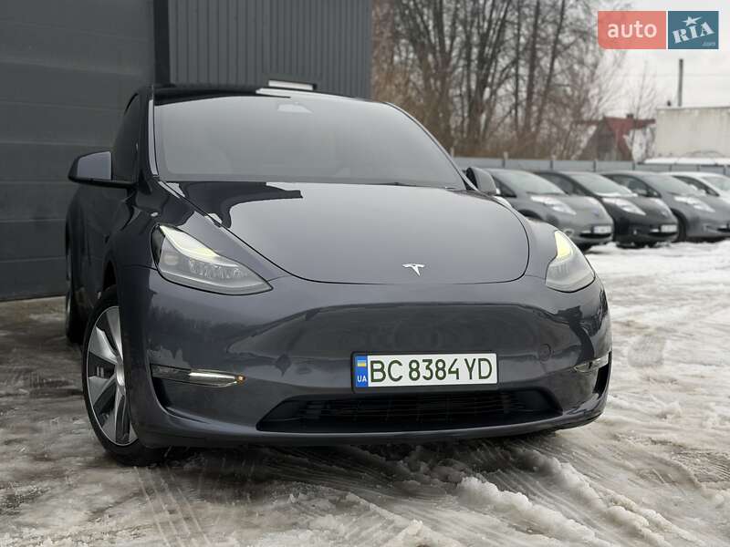 Позашляховик / Кросовер Tesla Model Y 2023 в Трускавці фото 2 Позашляховик / Кросовер Tesla Model Y 2023 в Трускавці