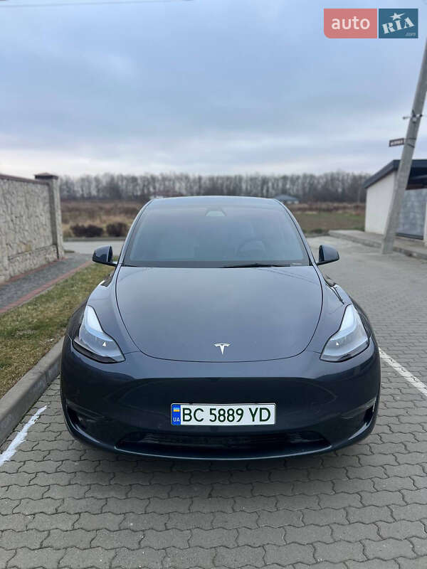 Внедорожник / Кроссовер Tesla Model Y 2021 в Львове