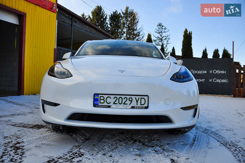 Позашляховик / Кросовер Tesla Model Y 2024 в Трускавці фото 9 Позашляховик / Кросовер Tesla Model Y 2024 в Трускавці