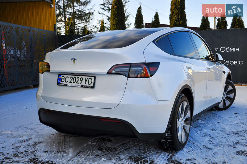 Позашляховик / Кросовер Tesla Model Y 2024 в Трускавці фото 18 Позашляховик / Кросовер Tesla Model Y 2024 в Трускавці