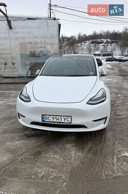 Внедорожник / Кроссовер Tesla Model Y 2021 в Львове