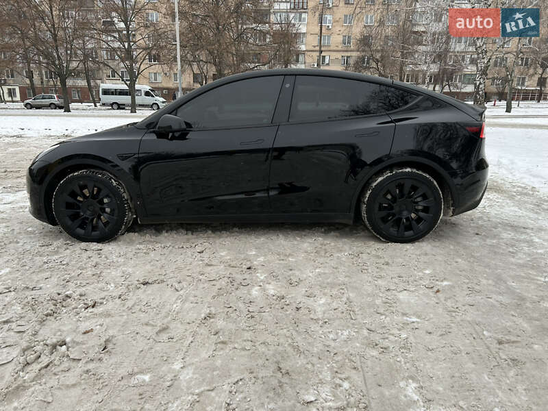 Позашляховик / Кросовер Tesla Model Y 2022 в Запоріжжі фото 7 Позашляховик / Кросовер Tesla Model Y 2022 в Запоріжжі