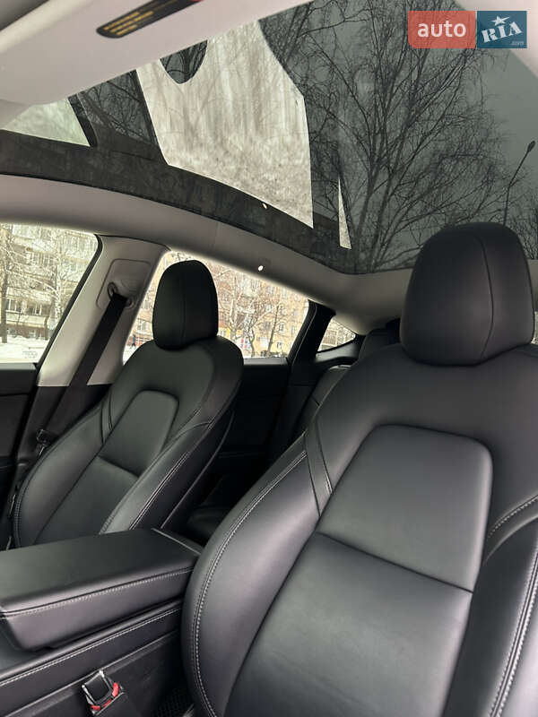 Позашляховик / Кросовер Tesla Model Y 2022 в Запоріжжі фото 14 Позашляховик / Кросовер Tesla Model Y 2022 в Запоріжжі