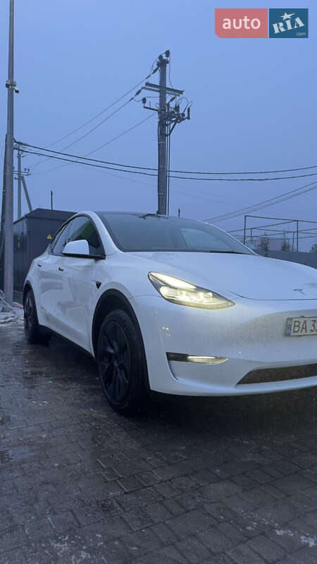 Внедорожник / Кроссовер Tesla Model Y 2024 в Кропивницком