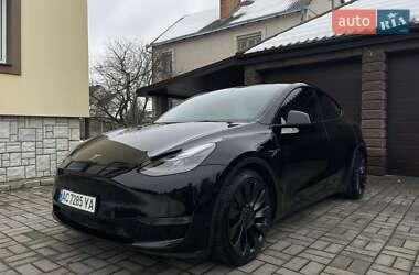 Внедорожник / Кроссовер Tesla Model Y 2022 в Луцке