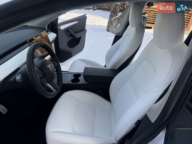 Внедорожник / Кроссовер Tesla Model Y 2023 в Верховине фото 15 Внедорожник / Кроссовер Tesla Model Y 2023 в Верховине
