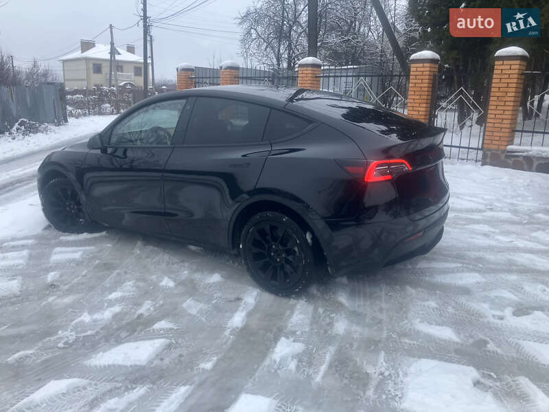 Внедорожник / Кроссовер Tesla Model Y 2021 в Обухове фото 4 Внедорожник / Кроссовер Tesla Model Y 2021 в Обухове
