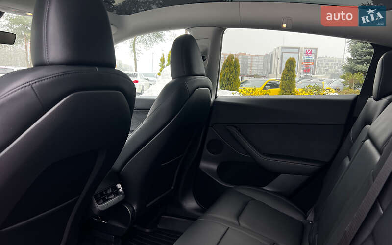 Внедорожник / Кроссовер Tesla Model Y 2024 в Львове фото 19 Внедорожник / Кроссовер Tesla Model Y 2024 в Львове