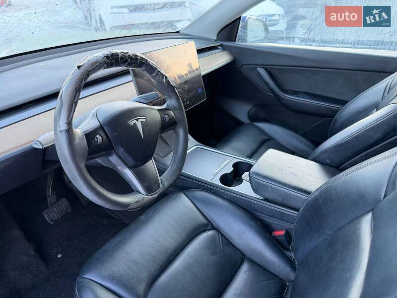 Внедорожник / Кроссовер Tesla Model Y 2022 в Луцке фото 23 Внедорожник / Кроссовер Tesla Model Y 2022 в Луцке