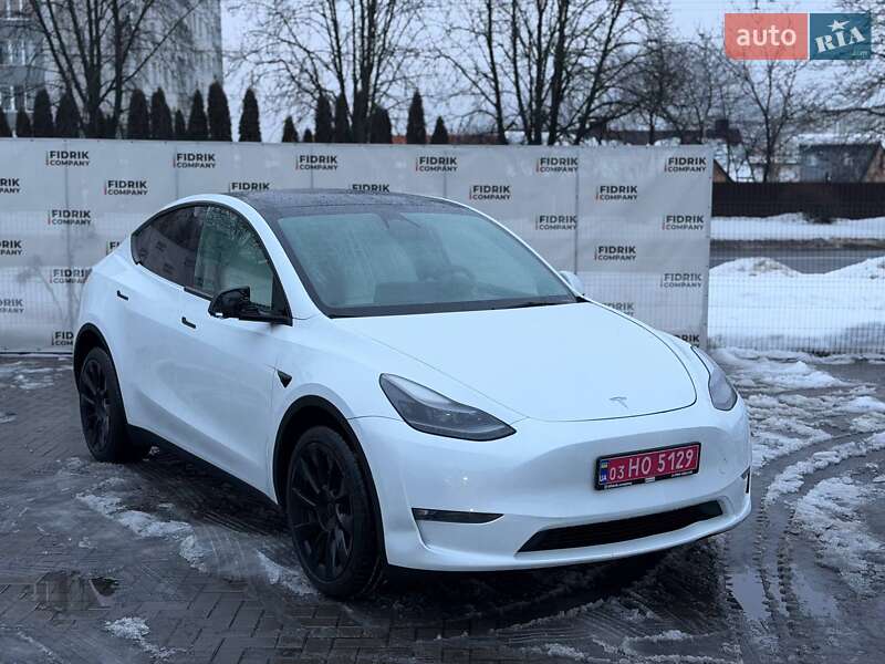 Tesla Model Y 2022 Tesla Model Y 2022