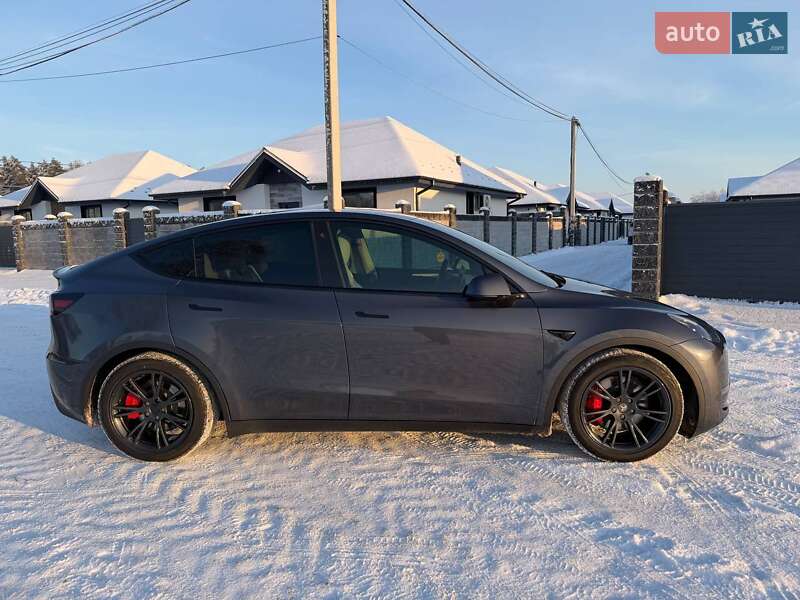 Позашляховик / Кросовер Tesla Model Y 2022 в Ірпені фото 2 Позашляховик / Кросовер Tesla Model Y 2022 в Ірпені