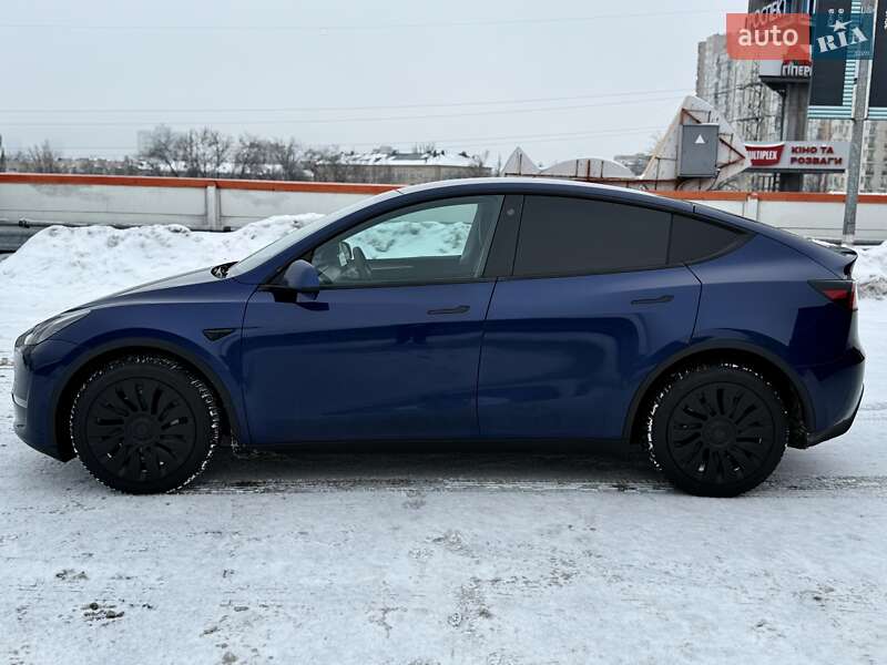 Позашляховик / Кросовер Tesla Model Y 2023 в Києві
