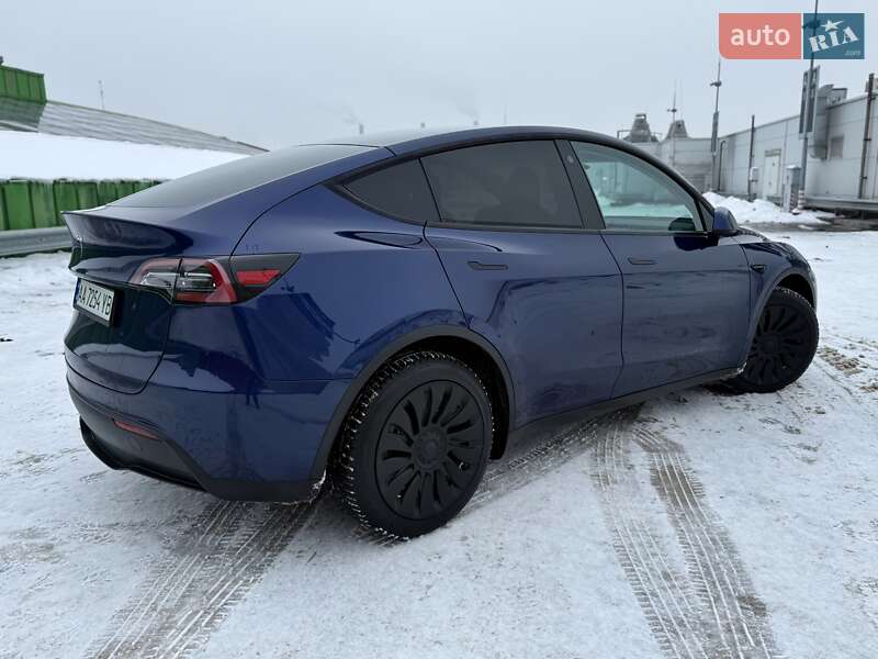 Позашляховик / Кросовер Tesla Model Y 2023 в Києві