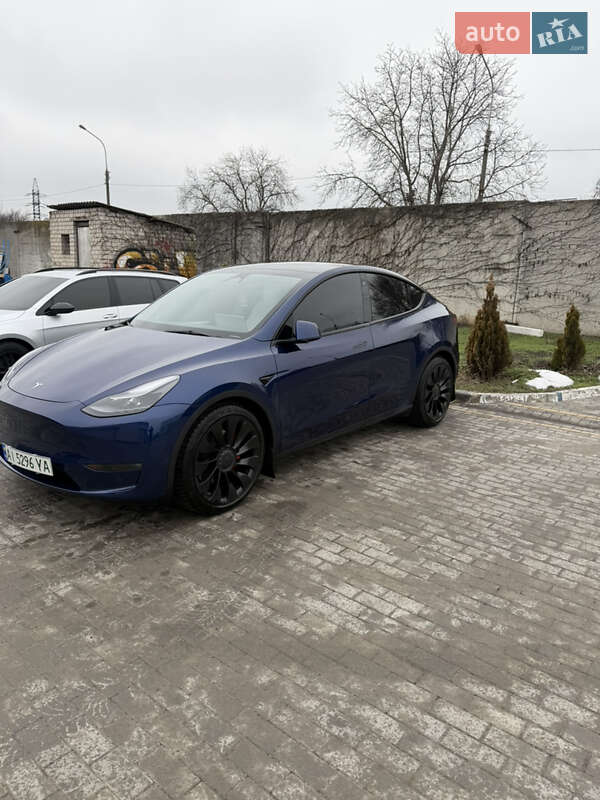 Позашляховик / Кросовер Tesla Model Y 2023 в Запоріжжі фото 3 Позашляховик / Кросовер Tesla Model Y 2023 в Запоріжжі