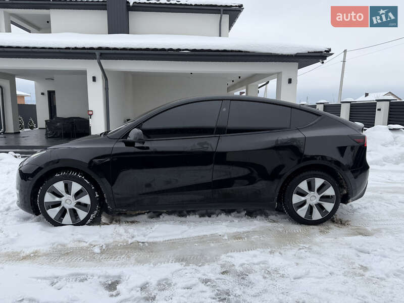 Позашляховик / Кросовер Tesla Model Y 2023 в Івано-Франківську фото 15 Позашляховик / Кросовер Tesla Model Y 2023 в Івано-Франківську