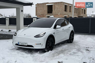 Позашляховик / Кросовер Tesla Model Y 2021 в Івано-Франківську