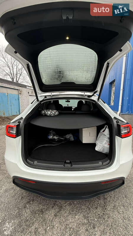 Позашляховик / Кросовер Tesla Model Y 2023 в Кам'янському фото 17 Позашляховик / Кросовер Tesla Model Y 2023 в Кам'янському