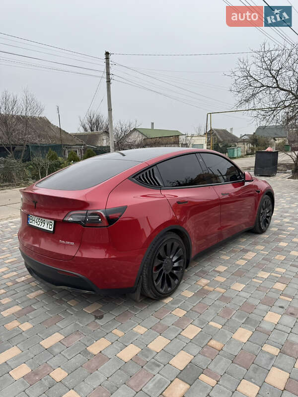 Позашляховик / Кросовер Tesla Model Y 2022 в Одесі фото 3 Позашляховик / Кросовер Tesla Model Y 2022 в Одесі