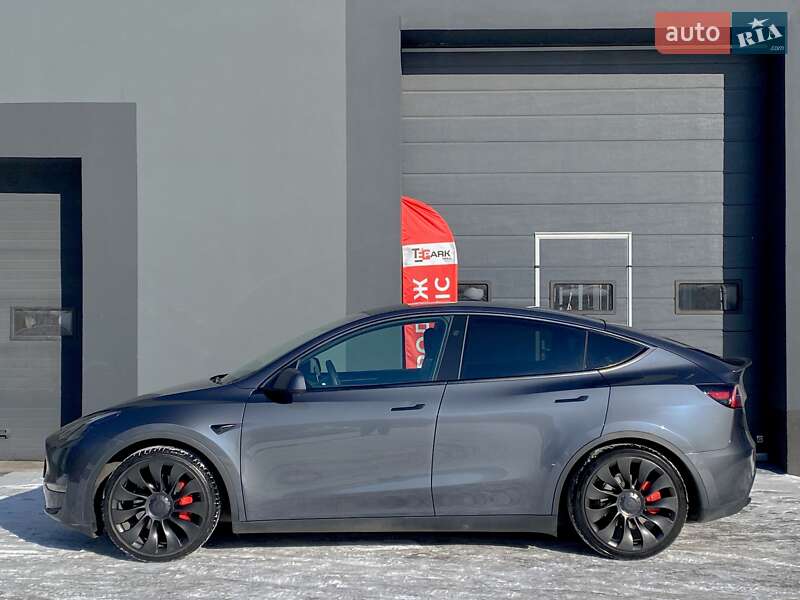 Внедорожник / Кроссовер Tesla Model Y 2023 в Киеве фото 6 Внедорожник / Кроссовер Tesla Model Y 2023 в Киеве