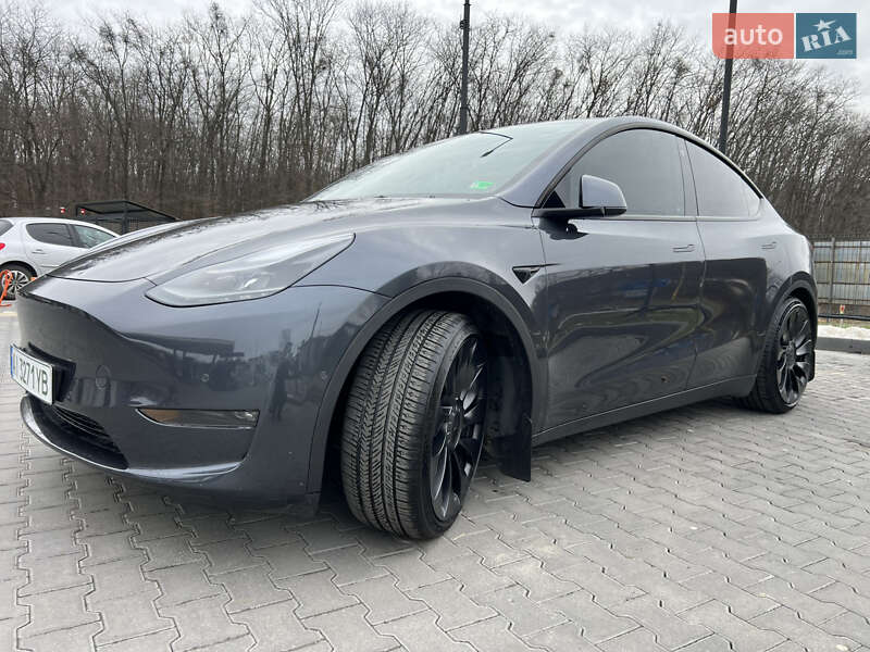 Позашляховик / Кросовер Tesla Model Y 2022 в Ужгороді фото 2 Позашляховик / Кросовер Tesla Model Y 2022 в Ужгороді