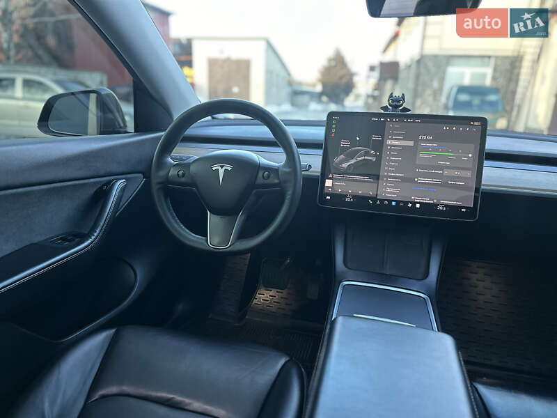 Позашляховик / Кросовер Tesla Model Y 2021 в Ковелі