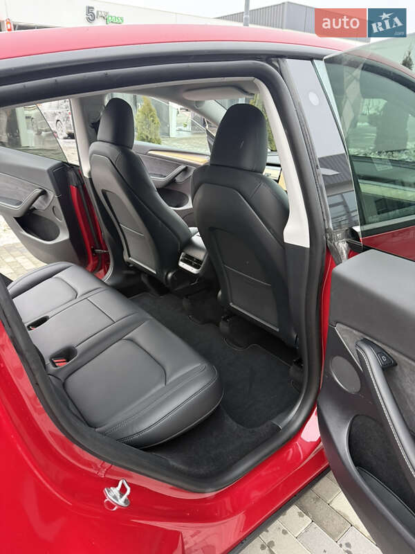 Позашляховик / Кросовер Tesla Model Y 2023 в Хусті фото 11 Позашляховик / Кросовер Tesla Model Y 2023 в Хусті