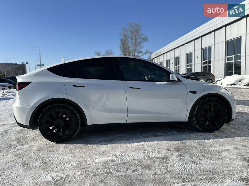 Внедорожник / Кроссовер Tesla Model Y 2023 в Киеве фото 11 Внедорожник / Кроссовер Tesla Model Y 2023 в Киеве