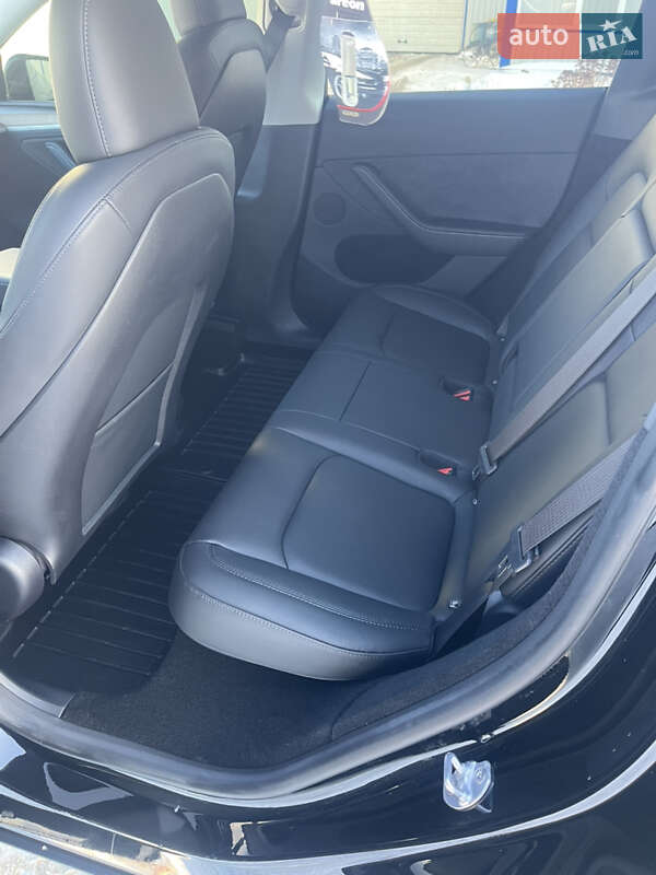 Позашляховик / Кросовер Tesla Model Y 2024 в Дергачах фото 6 Позашляховик / Кросовер Tesla Model Y 2024 в Дергачах