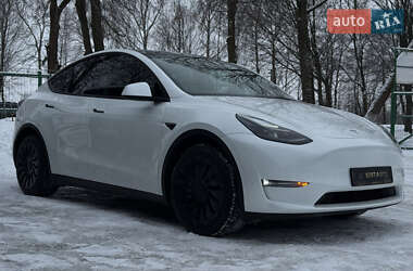 Позашляховик / Кросовер Tesla Model Y 2023 в Івано-Франківську