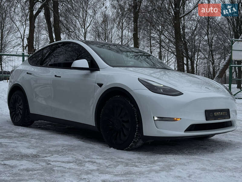 Tesla Model Y 2023 Tesla Model Y 2023