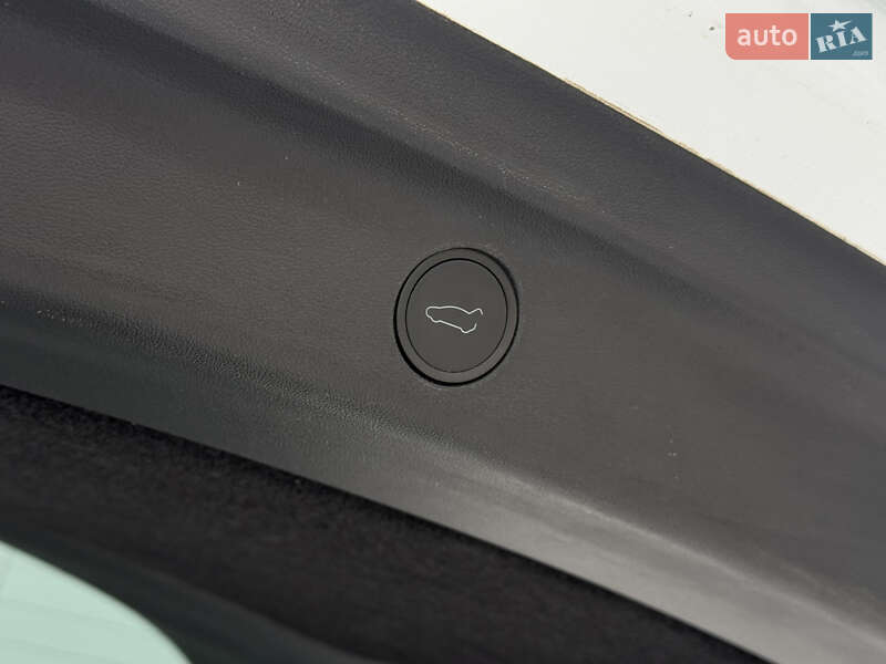 Внедорожник / Кроссовер Tesla Model Y 2023 в Ивано-Франковске фото 18 Внедорожник / Кроссовер Tesla Model Y 2023 в Ивано-Франковске