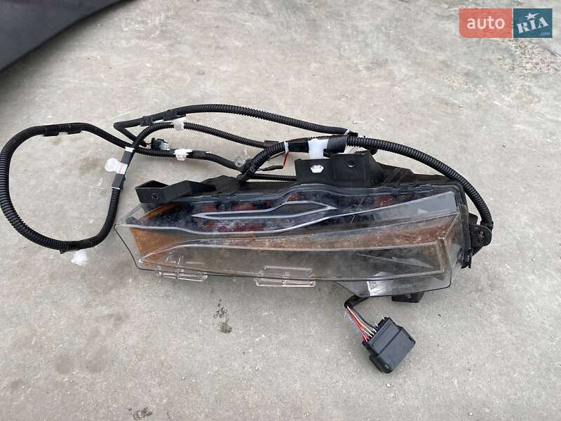 Позашляховик / Кросовер Tesla Model Y 2023 в Львові