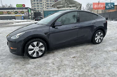 Внедорожник / Кроссовер Tesla Model Y 2024 в Киеве