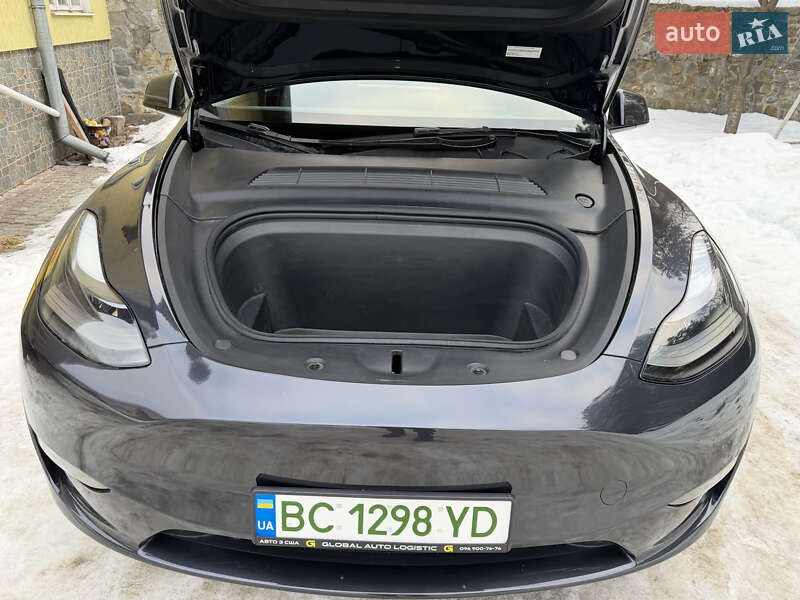 Позашляховик / Кросовер Tesla Model Y 2024 в Львові фото 22 Позашляховик / Кросовер Tesla Model Y 2024 в Львові
