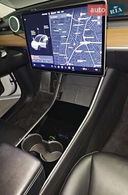 Внедорожник / Кроссовер Tesla Model Y 2020 в Запорожье