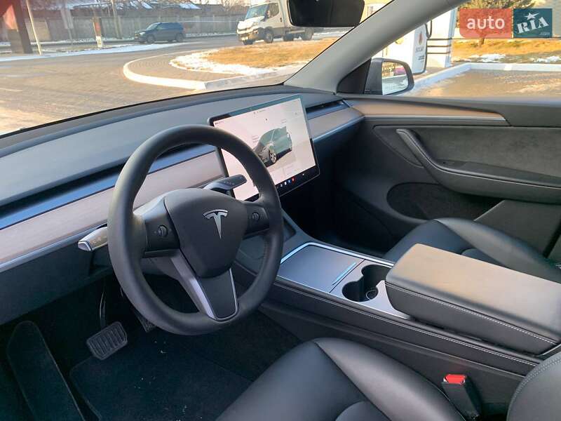 Внедорожник / Кроссовер Tesla Model Y 2023 в Одессе фото 12 Внедорожник / Кроссовер Tesla Model Y 2023 в Одессе