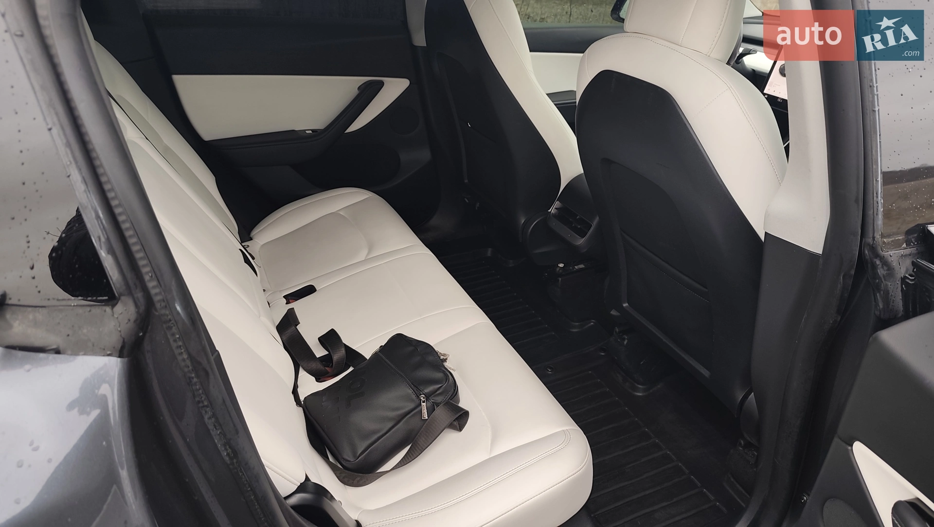2020 Tesla Model Y - мініатюра 6