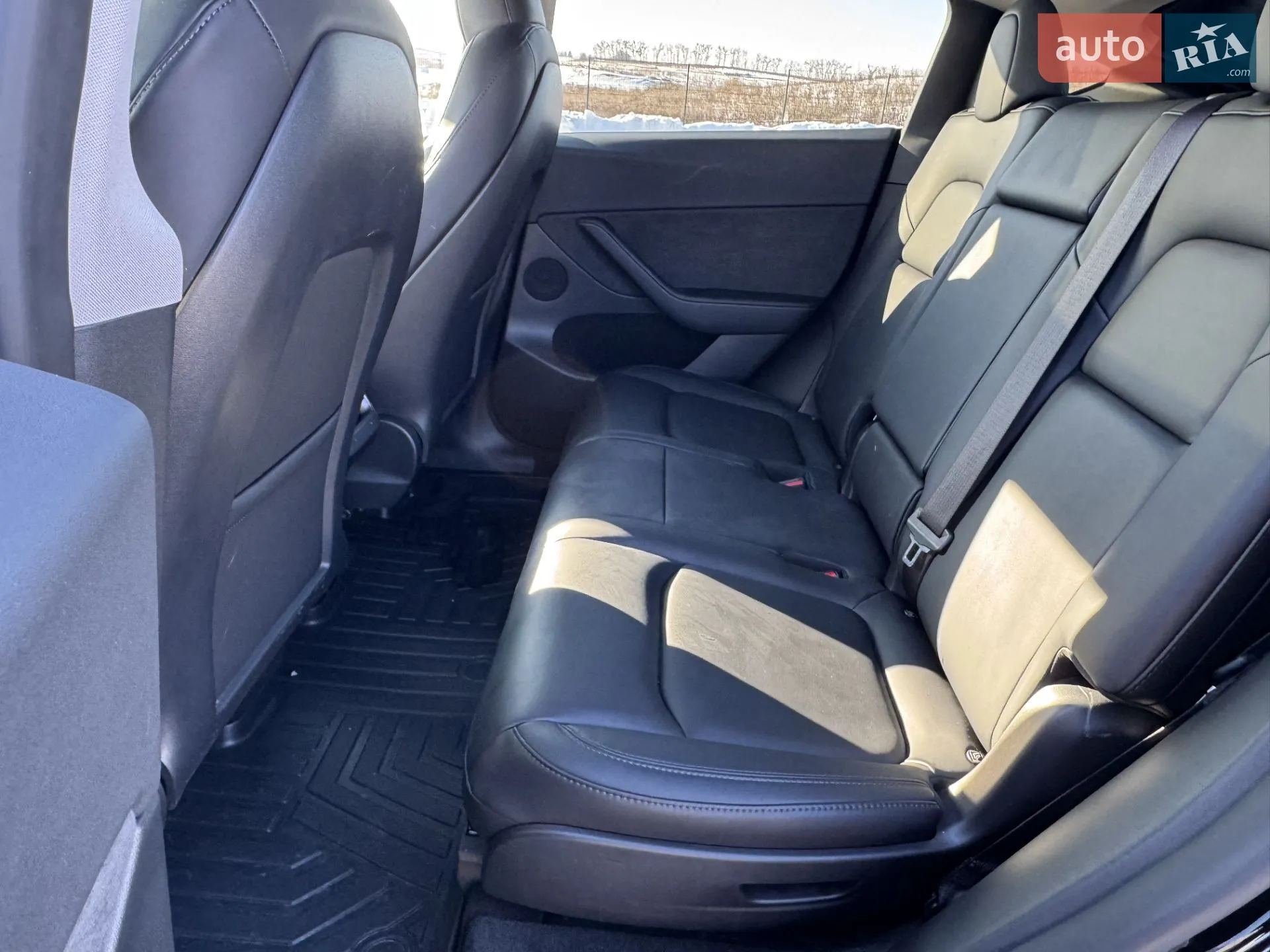 2023 Tesla Model Y - мініатюра 10