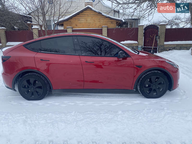 Внедорожник / Кроссовер Tesla Model Y 2022 в Тараще
