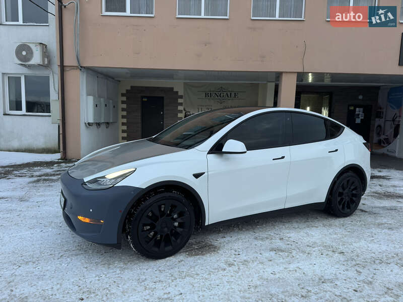 Позашляховик / Кросовер Tesla Model Y 2020 в Луцьку фото 3 Позашляховик / Кросовер Tesla Model Y 2020 в Луцьку