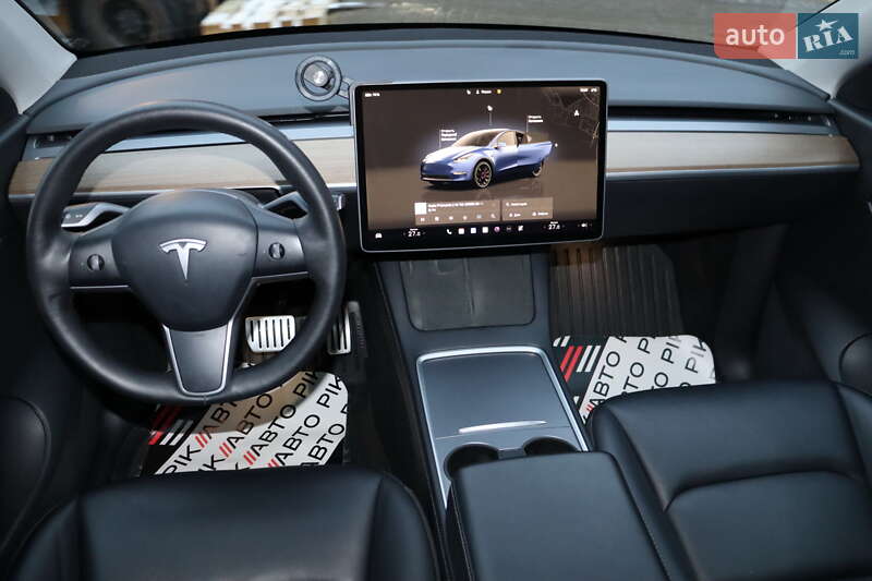 Позашляховик / Кросовер Tesla Model Y 2022 в Львові