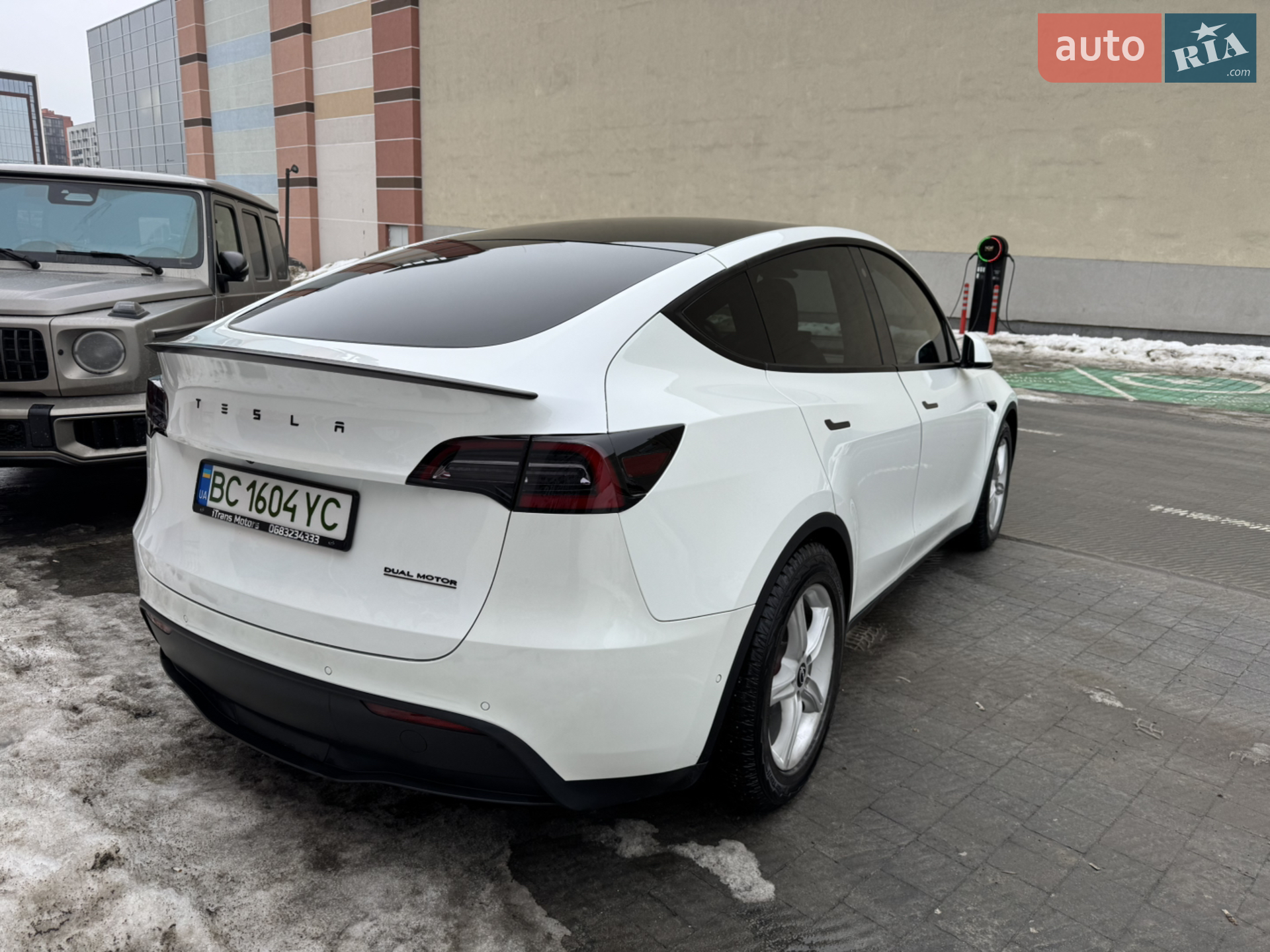 2020 Tesla Model Y - мініатюра 28