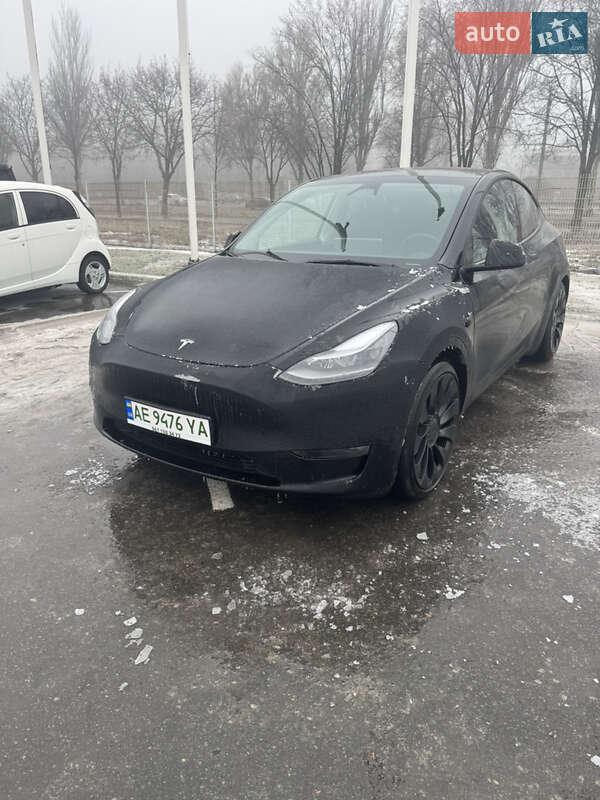 Tesla Model Y 2024 Tesla Model Y 2024
