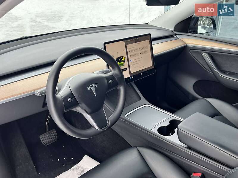 Позашляховик / Кросовер Tesla Model Y 2023 в Луцьку