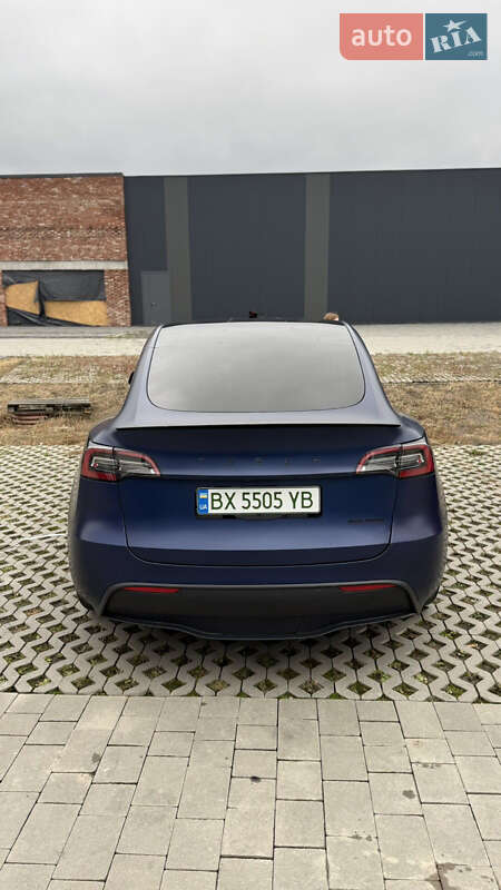 Позашляховик / Кросовер Tesla Model Y 2021 в Хмельницькому